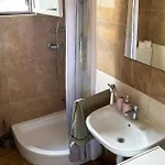 4 Bedroom Stunning In 公寓 *
