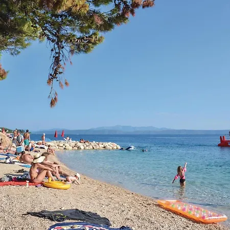 Daire 4 Bedroom Stunning In